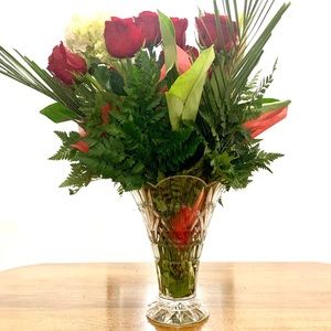 Vintage NIB Irish OVERSIZED Shannon Vase  10.5”